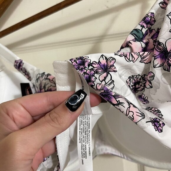 Torrid Womes NWT White Floral Full-Coverage Balconette Lightly Lined Bra 44F - Picture 6 of 8